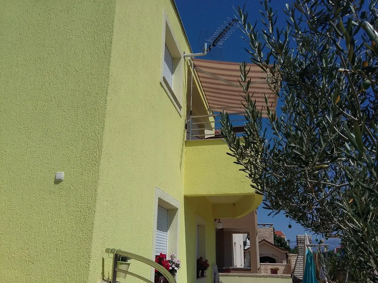 Apartments Soldinn Privlaka  Croatia